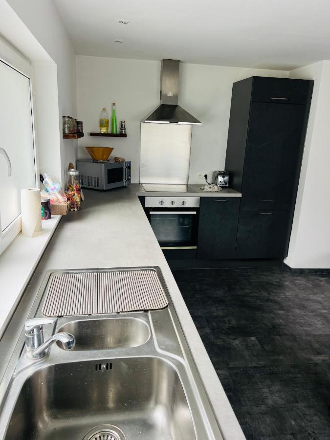 Capstay La Louvière Exteriör bild