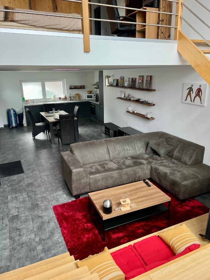 Capstay La Louvière Exteriör bild